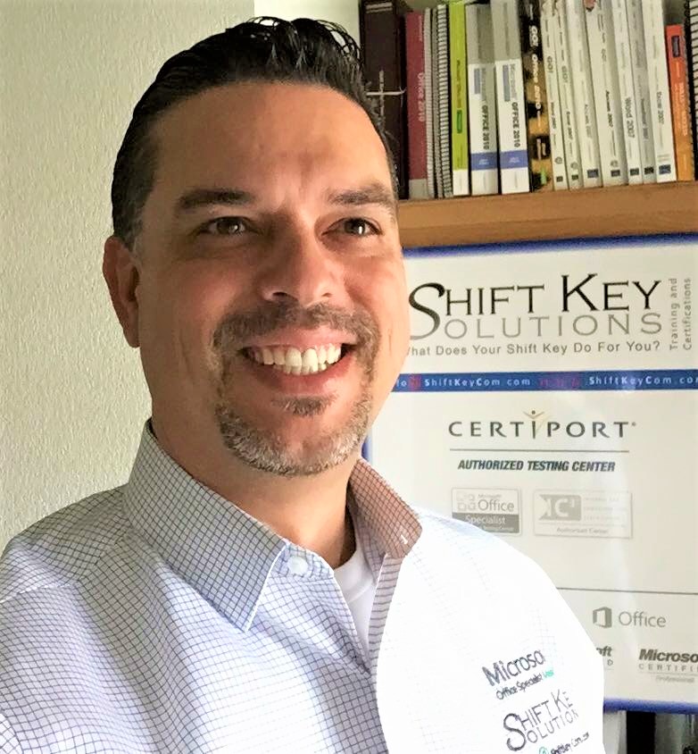 Headshot Eric Ripley